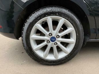 Ford B-Max 1.6 Titanium Powershift Euro 5 5dr