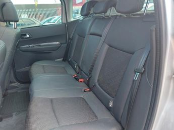 Peugeot 3008 BLUE HDI S/S ALLURE