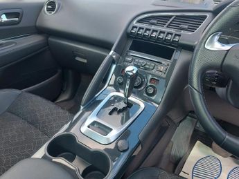 Peugeot 3008 BLUE HDI S/S ALLURE