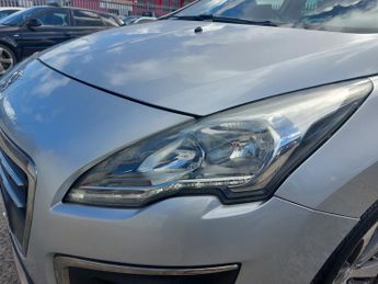 Peugeot 3008 BLUE HDI S/S ALLURE