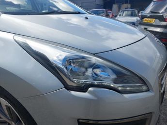 Peugeot 3008 BLUE HDI S/S ALLURE