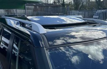 Land Rover Discovery 3.0 SD V6 Landmark SUV 5dr Diesel Auto 4WD Euro 6 (s/s) (256 bhp