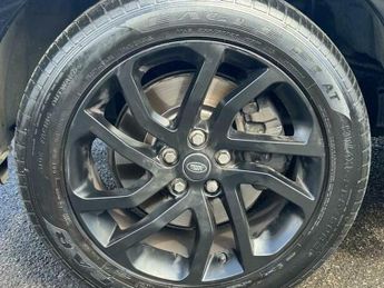 Land Rover Discovery 3.0 SD V6 Landmark SUV 5dr Diesel Auto 4WD Euro 6 (s/s) (256 bhp