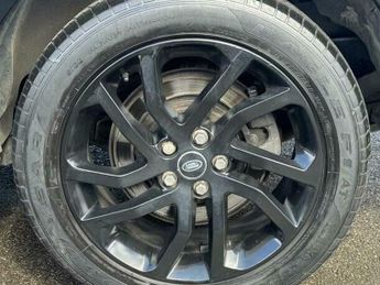 Land Rover Discovery 3.0 SD V6 Landmark SUV 5dr Diesel Auto 4WD Euro 6 (s/s) (256 bhp