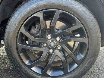 Land Rover Discovery 3.0 SD V6 Landmark SUV 5dr Diesel Auto 4WD Euro 6 (s/s) (256 bhp