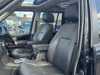 Land Rover Discovery 3.0 SD V6 Landmark SUV 5dr Diesel Auto 4WD Euro 6 (s/s) (256 bhp