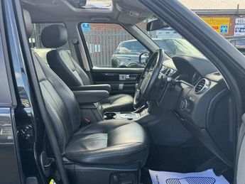 Land Rover Discovery 3.0 SD V6 Landmark SUV 5dr Diesel Auto 4WD Euro 6 (s/s) (256 bhp
