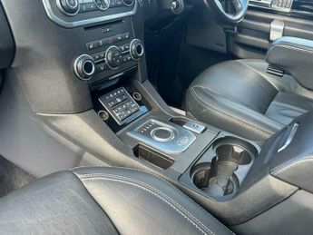 Land Rover Discovery 3.0 SD V6 Landmark SUV 5dr Diesel Auto 4WD Euro 6 (s/s) (256 bhp