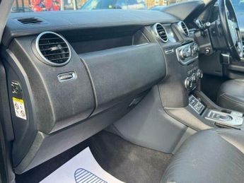 Land Rover Discovery 3.0 SD V6 Landmark SUV 5dr Diesel Auto 4WD Euro 6 (s/s) (256 bhp