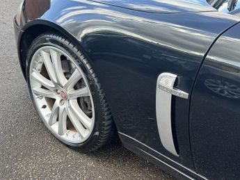 Jaguar XKR 4.2 V8 Coupe 2dr Petrol Auto Euro 4 (420 ps)
