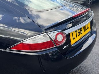 Jaguar XKR 4.2 V8 Coupe 2dr Petrol Auto Euro 4 (420 ps)