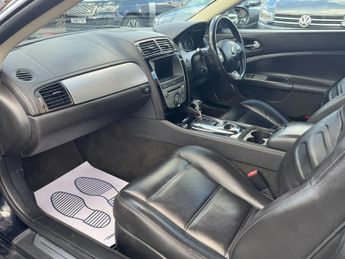 Jaguar XKR 4.2 V8 Coupe 2dr Petrol Auto Euro 4 (420 ps)