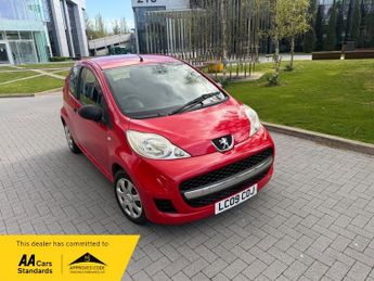 Peugeot 107 1.0 12V Urban Lite Hatchback 3dr Petrol Manual Euro 4 (68 ps)