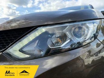 Nissan Qashqai 1.2 DIG-T Tekna XTRON 2WD Euro 6 (s/s) 5dr