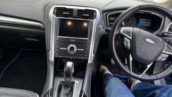 Ford Mondeo VIGNALE HEV