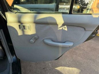 Nissan Micra 1.0 16v S CVT 5dr