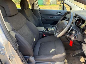 Peugeot 3008 HDI ACTIVE