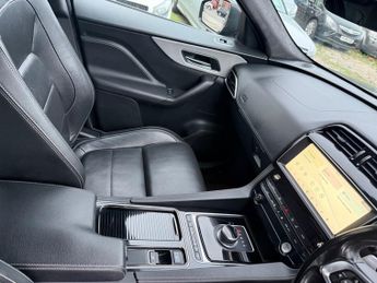 Jaguar F-Pace R-SPORT AWD