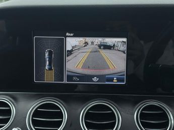 Mercedes E Class E 220 D AMG LINE PREMIUM PLUS