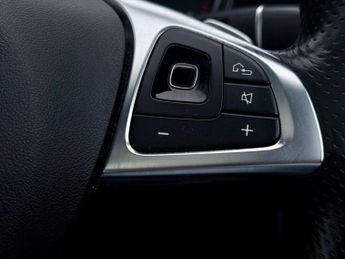 Mercedes E Class E 220 D AMG LINE PREMIUM PLUS