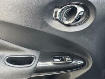 Nissan Juke 1.6 Tekna XTRON Euro 6 5dr