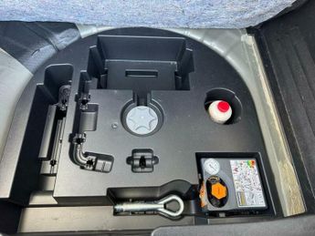 Nissan Juke 1.6 Tekna XTRON Euro 6 5dr