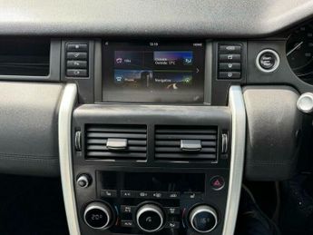 Land Rover Discovery Sport 2.0 TD4 HSE Black Auto 4WD Euro 6 (s/s) 5dr