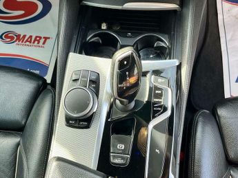 BMW 5 SERIES 2.0 520d M Sport Auto xDrive Euro 6 (s/s) 4dr