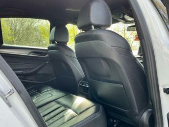 BMW 5 SERIES 2.0 520d M Sport Auto xDrive Euro 6 (s/s) 4dr