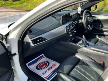 BMW 5 SERIES 2.0 520d M Sport Auto xDrive Euro 6 (s/s) 4dr