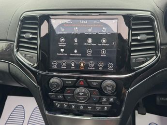 Jeep Grand Cherokee 3.0 V6 MultiJetII Overland SUV 5dr Diesel Auto 4WD Euro 6 (s/s) 
