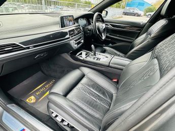 BMW 7 SERIES 730d XDRIVE M SPORT