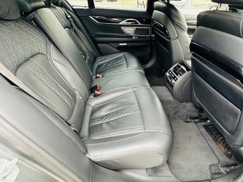 BMW 7 SERIES 730d XDRIVE M SPORT
