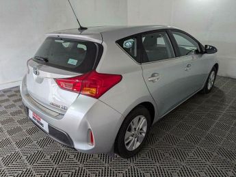 Toyota Auris 1.8 VVT-h Icon CVT Euro 5 (s/s) 5dr
