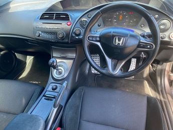 Honda Civic I-VTEC TYPE S I-SHIFT