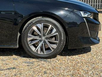 Peugeot 508 1.6 11.8kWh Allure Premium Fastback e-EAT Euro 6 (s/s) 5dr