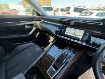 Peugeot 508 1.6 11.8kWh Allure Premium Fastback e-EAT Euro 6 (s/s) 5dr