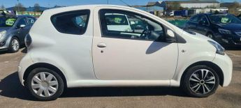 Toyota AYGO 1.0 VVT-i + MultiMode Euro 5 3dr