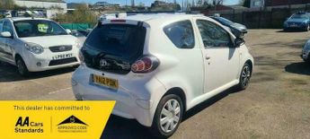 Toyota AYGO 1.0 VVT-i + MultiMode Euro 5 3dr