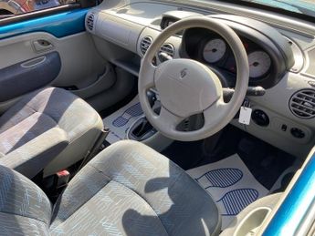 Renault Kangoo EXPRESSION 16V E4