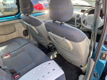 Renault Kangoo EXPRESSION 16V E4