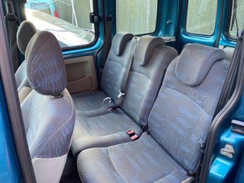 Renault Kangoo EXPRESSION 16V E4