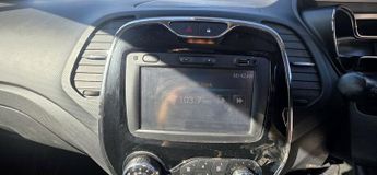 Renault Captur DYNAMIQUE MEDIANAV ENERGY TCE S/S 335 A YEAR ROAD TAX