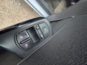 Vauxhall Corsa BREEZE