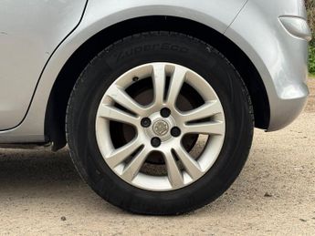 Vauxhall Corsa BREEZE