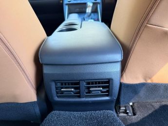 Lexus IS300h SE