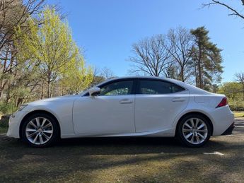 Lexus IS300h SE