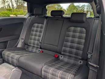 Volkswagen Golf GTD DSG