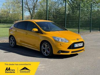 Ford Focus 2.0T EcoBoost ST-3 Euro 5 (s/s) 5dr