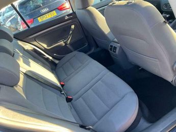 Volkswagen Golf 1.9 TDI Match DSG 5dr